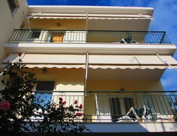 front view looking up - Vasiliki Apartments and Studios Stoupa